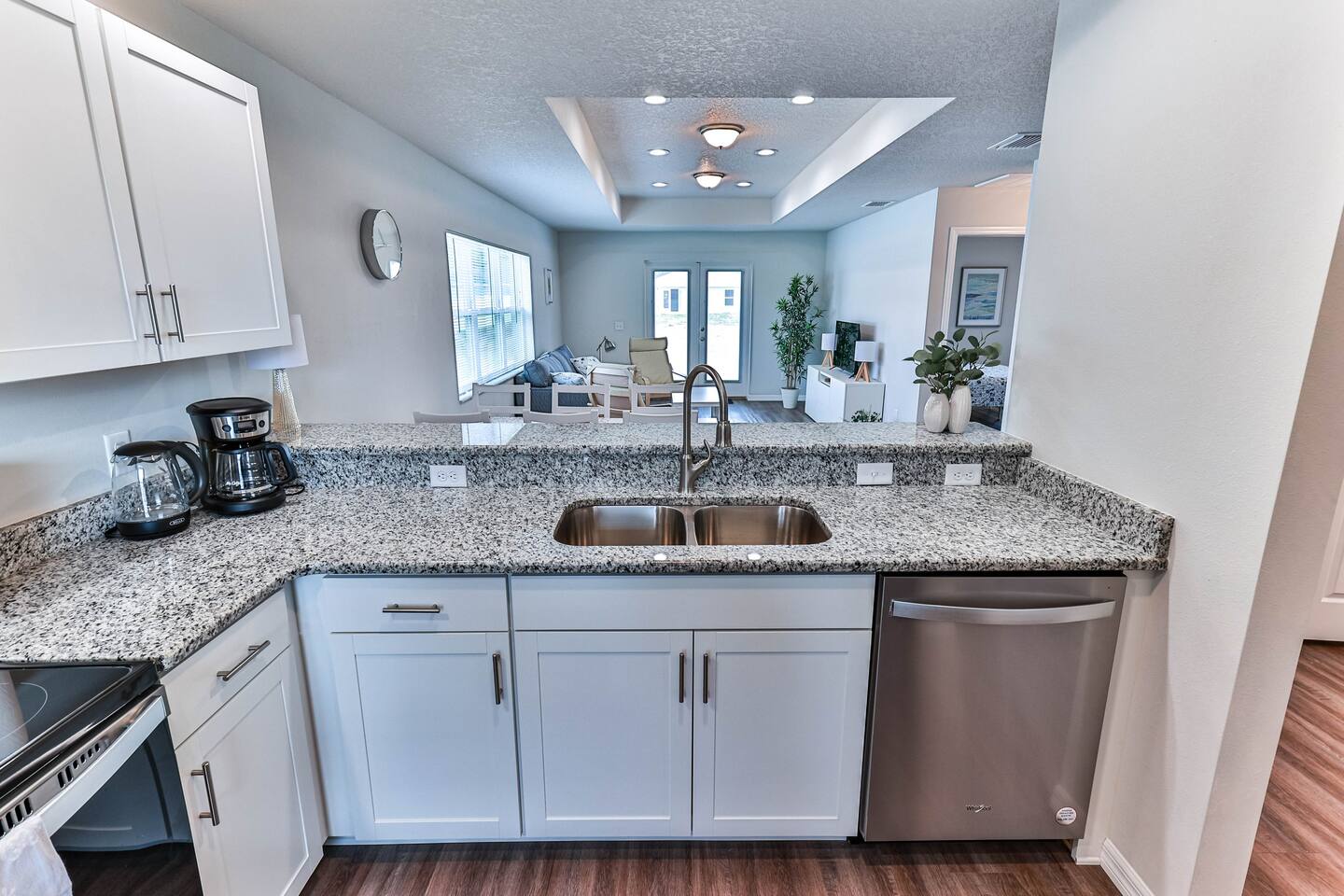 66b391ee-37ed-424c-9585-f32a10f101fa